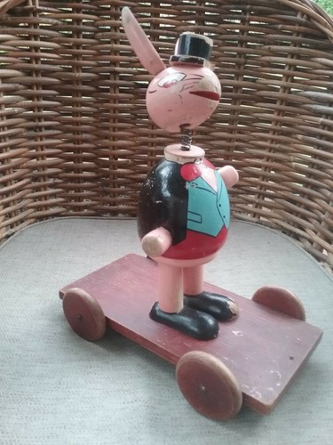 Ancien jeu bois lapin sur - -,