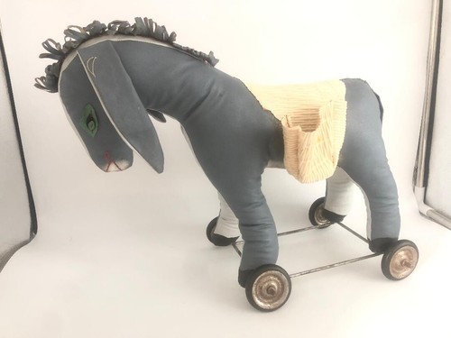 Jouet ancien cheval - , sur